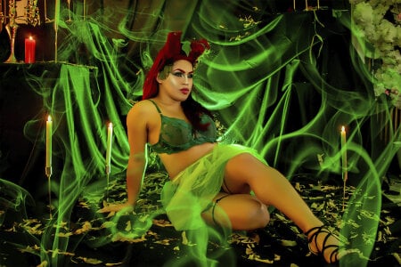 kimCosseyy Halloween 2025 👻 Pic