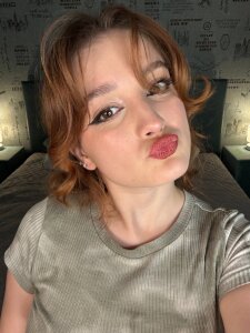 _pi_pi_ Beautiful makeup Pic 2