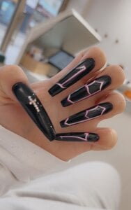 Curvy_Ciara_26 (Jazzy) nails 💅 Immagine  4