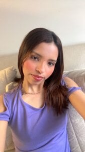 Laura_serenaのSHY GIRLの 4枚の写真