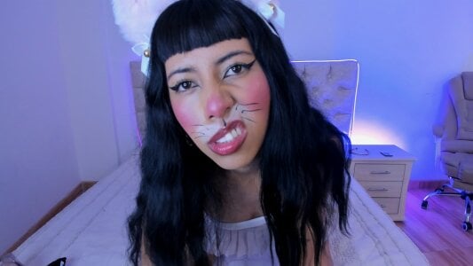 Nina_fox_0691 Meowwwwwww 😻 Pic 3