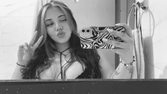 Paulette_Blanche My Favorites🩵🩵 Pic 3