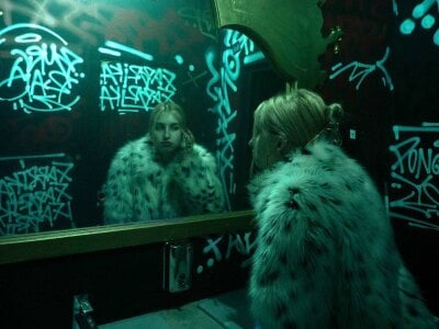 MarisLile Public Pic 5