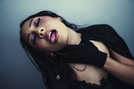 AlannaJonnes sexy in the dark Gambar 3