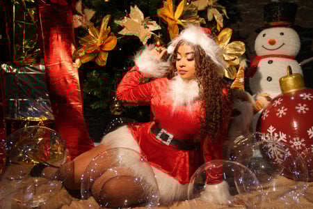 pamela_west Merry Christmas my love, here is your gift Foto 4