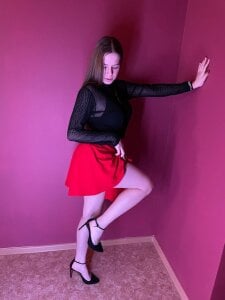 aylin_mirage Red Light Mood Pic