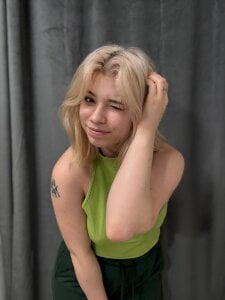 SibleyDurborow Soft whispers of love 💞 Pic 3