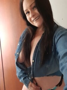 Gabbystone32 Public Pic 2