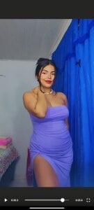 Nina_Kerry Kisses Pic 2