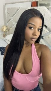 Mariam_Rossee🍒 Bild