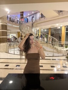 EllieBerrie Public Pic 8