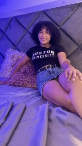 LunaaCurly Public Gambar 3