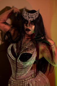 nahomiidasilva_ Enchantress💚 Pic 2