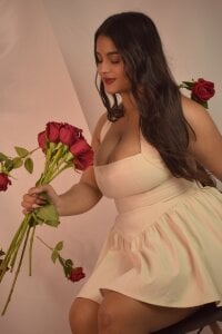 Abby_Raschell Happy Valentine's Day! 💘 Today I celebrate that they are with me.  7. fénykép