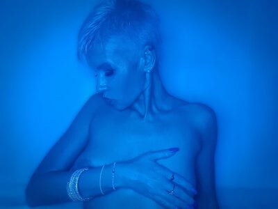 Alice_69_Sochi: in blu ( 4 фото)