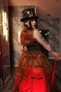 Charlotte_Germanotta_ Where steam awakens fantasies. Foto 4