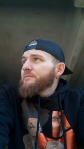 JonathanLongtree919 Public . fénykép