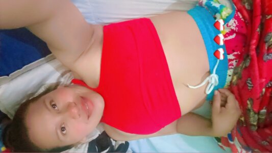 Hanna_Goldenst Public Pic 3