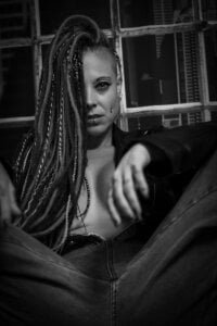 EdgesOfReality Black & White Foto 3