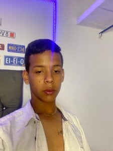 LatinsBoys18 New Photos of Andy Pic 2