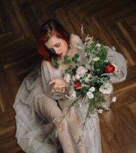 Orianna_Kokkinos White  6. fénykép