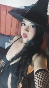 ashley_Olsen Halloween your little witch Pic