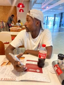 Monatte Public Foto 3