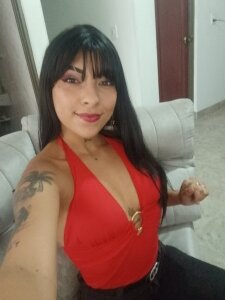 Karlakiss_t Sexy Pic 2