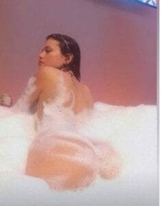 yiyisandoval foam Pic