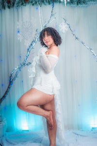 DannaBerry Christmas Pic 6