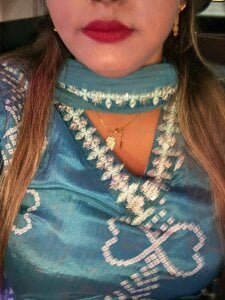 Esha_Naughty Support Pic 2