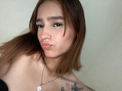 MelodyMansson Good afternoon, lovely ☀️💖 I’m live from 2:00 p.m. to 8:30 p.m., glowing with playful charm and a s Pic 2