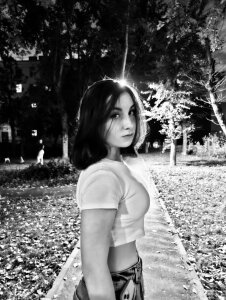 KareyHamad's XXX Nude Photo 6