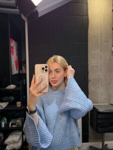 Kara_cat Public 사진