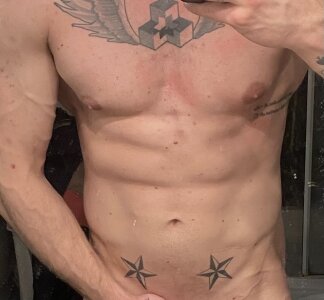 Mr_athletic_shadow Public Pic 2