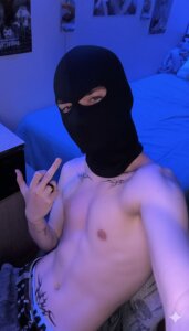 SkinnyJoao Public Pic 2