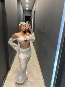 ambarsorachi 🌞#summer #sun #white 🌞 Pic 2