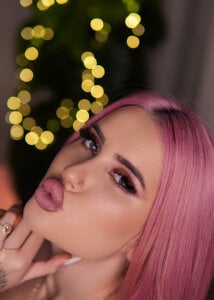 Miky_Lust Some sexy glances Pic 4