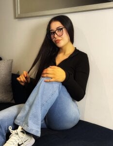 ARIA_AND_NICK Aria Pic 9