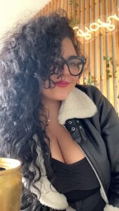 sarah_soleil: Public ( 2 фото)