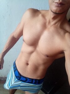 mrkingolama hola Foto