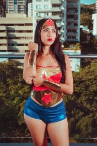 AnnHouston1 Your Wonder Woman🎃 Pic 3