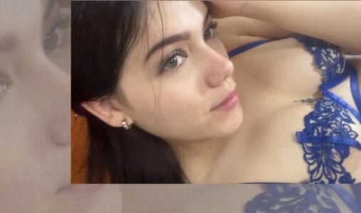 bella_sstone Public Pic 3