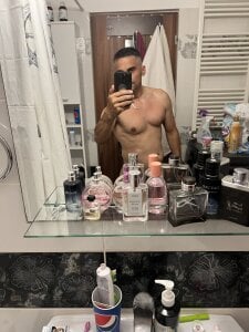 amydamarw Me 2 Bilde