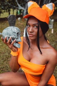 nahomi_campbell 🎃 Pic 2