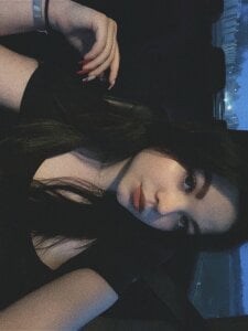 Melany_Mood Public Pic 2