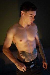 zoldick_hugeのHot boyの 4枚の写真