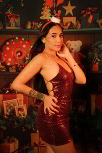 Roseaurora Christmas 🎄🎀 Pic 5