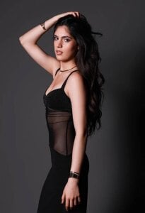 EarleenWoolbright Public Pic 2