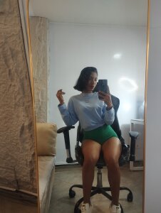 _wendy_b More  7টি ছবি